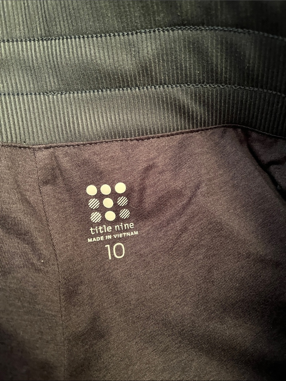 TITLE NINE Emerald Green Recycled Clamber 2.0 Hiking Pants, size 10 - EUC - Picture 4 of 7